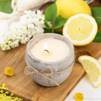 Erfrischende Duftkerze mit belebendem Zitrusduft